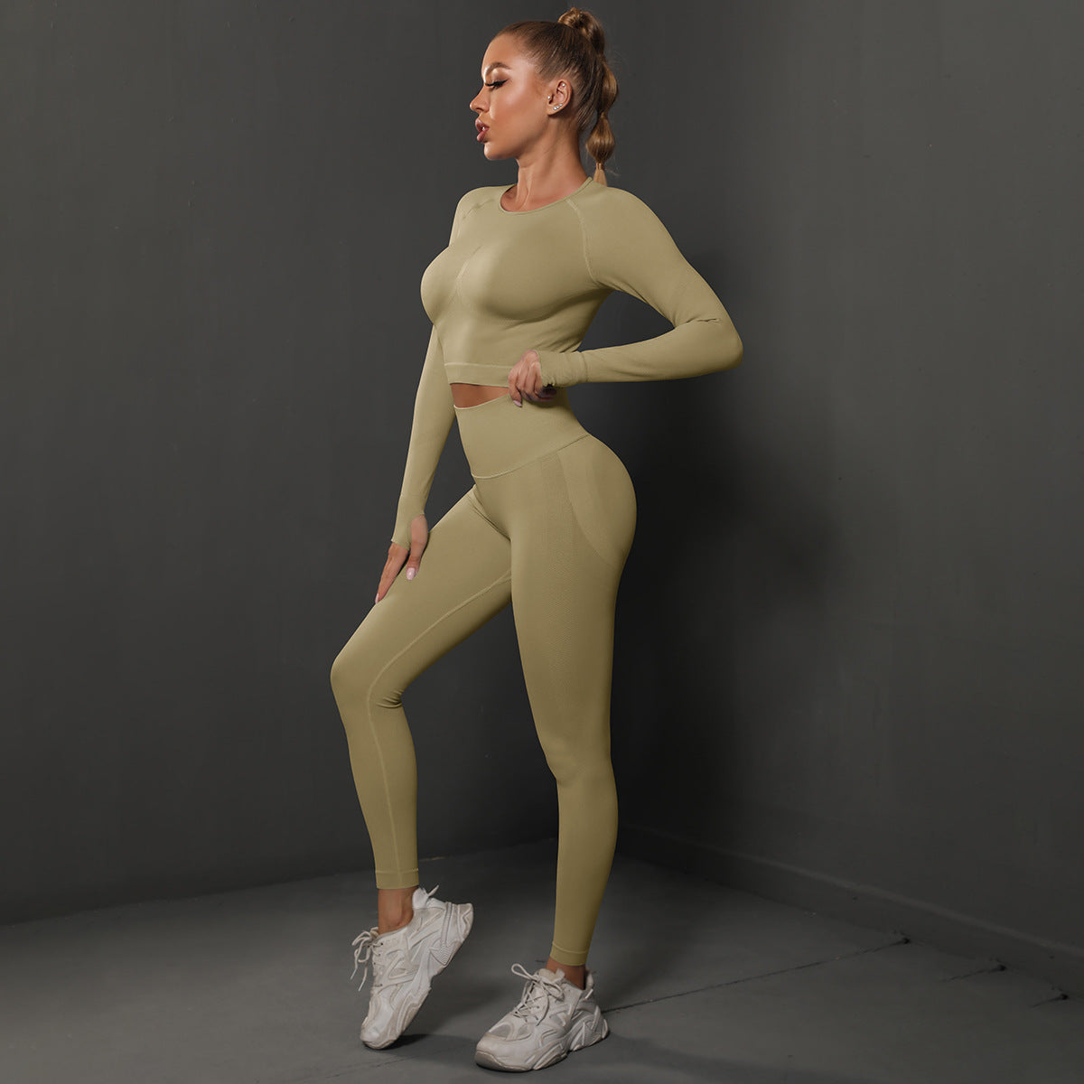 Energy Seamless Yoga Pants with Long Sleeve